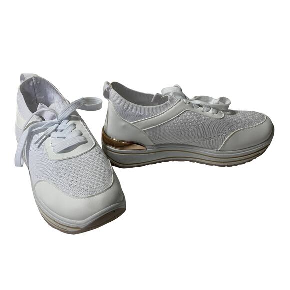 ROUGE White Gold Slip On Athletic Sneakers Size 8.5 - Picture 1 of 4